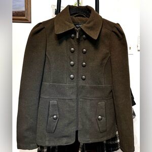 Chic Dark Olive Green Double-Breasted Jacket